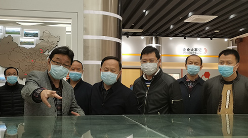 政企同心，春暖花开—记政府到访健力宝开展暖春行